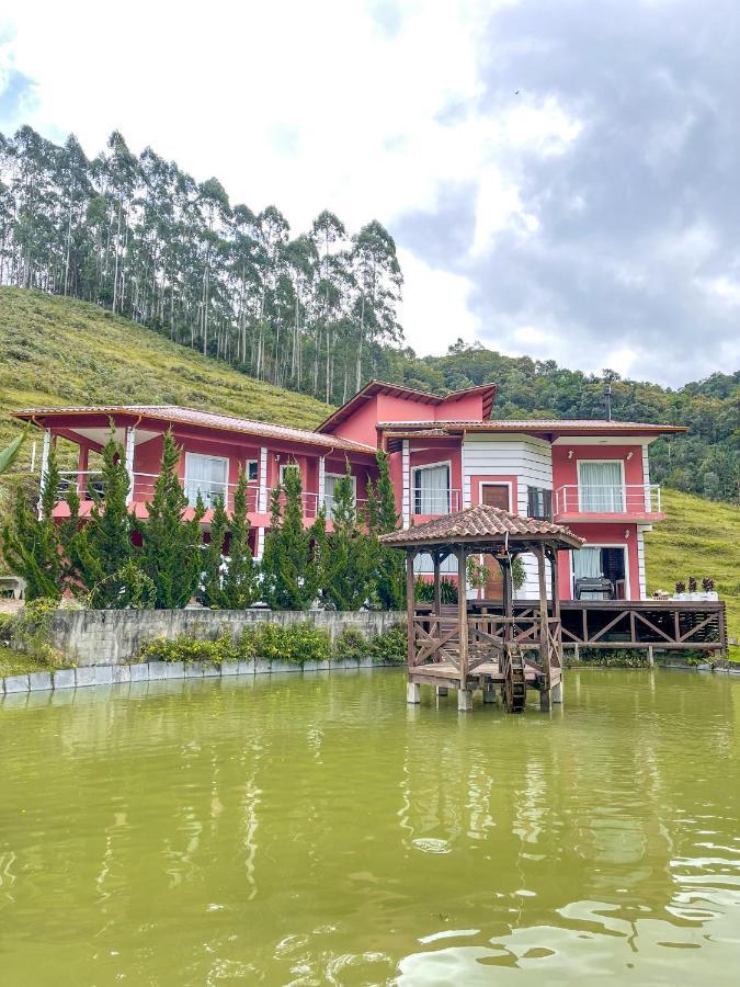 Ampla Casa De Campo - Afaven Aguas Mornas Bagian luar foto
