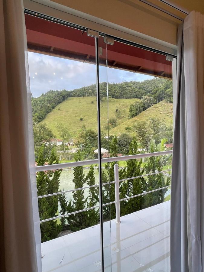 Ampla Casa De Campo - Afaven Aguas Mornas Bagian luar foto