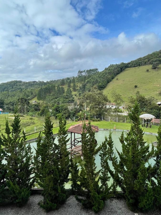 Ampla Casa De Campo - Afaven Aguas Mornas Bagian luar foto